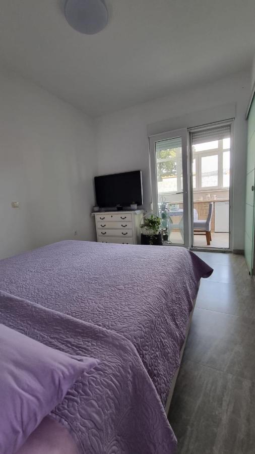 Room Airport Split Kaštela Kültér fotó
