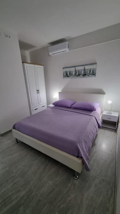 Room Airport Split Kaštela Kültér fotó